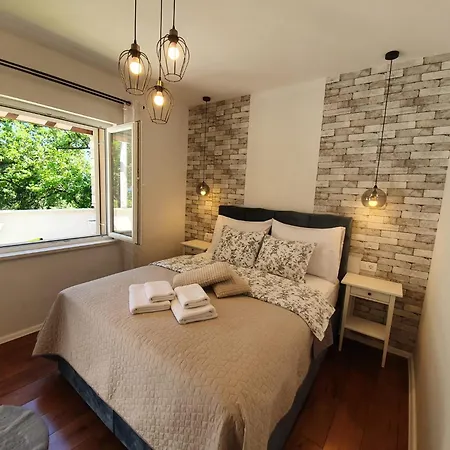 Green apartment * Hodilje