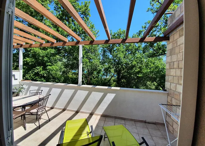 Apartment Green Apartment *